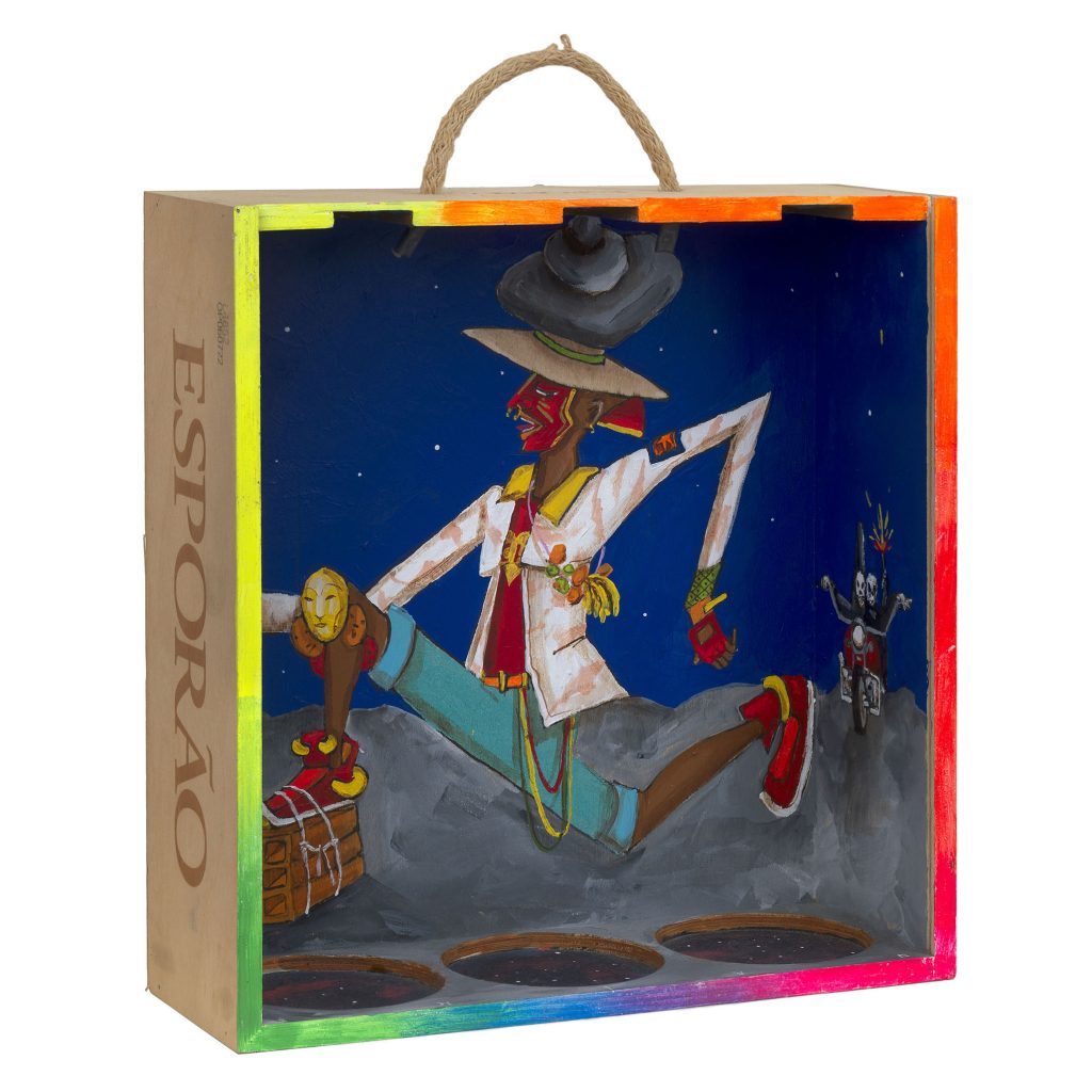 Enivo - A Fuga (2024). Enivo Little Boxes painted sculpture.