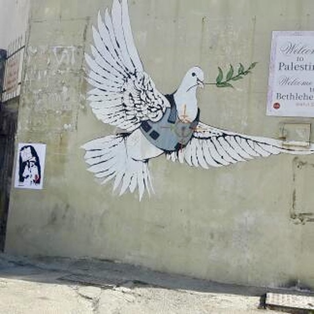 Banksy Peace Dove mural, Bethlehem, Palestine, 2007 — street work photographed by GraffitiStreet